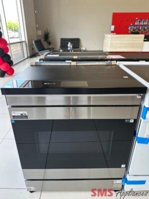 Open Box – Scratch & Dent Samsung Bespoke Induction Glass Top Stove with AI Home NSI6DG9900SRAC