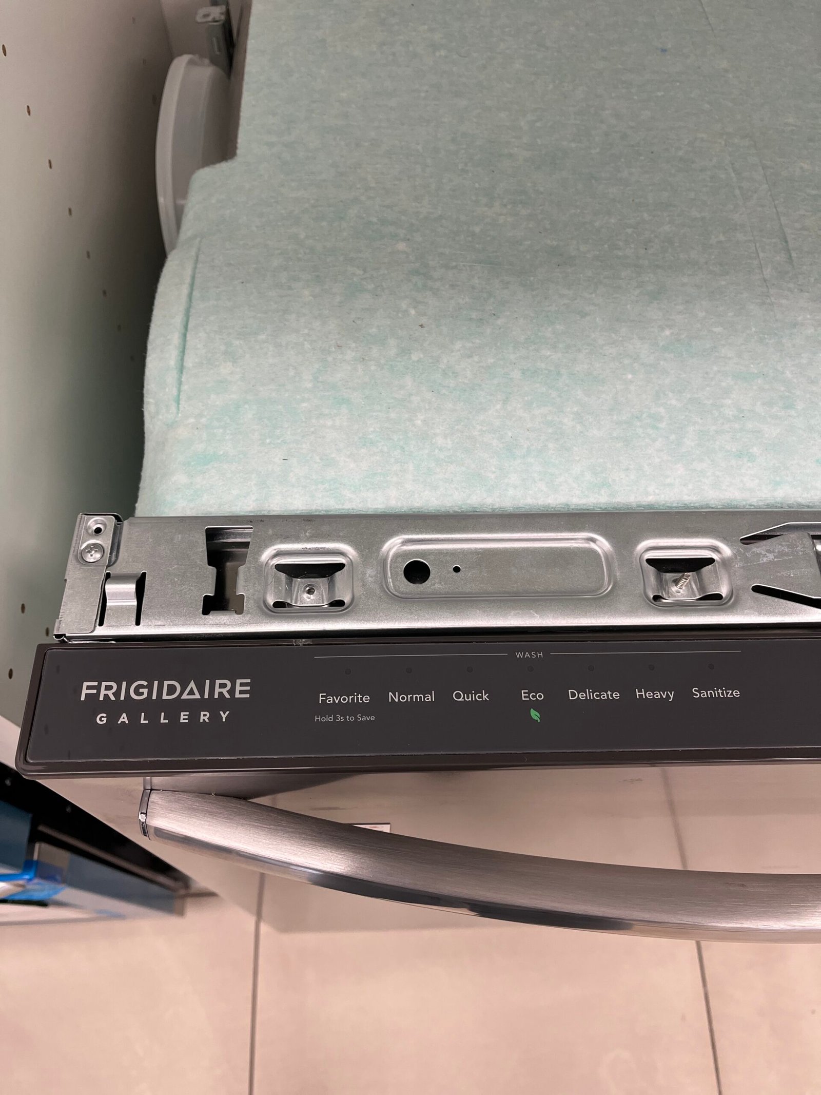 Open-Box-24-Dishwasher-Frigidaire-GDSH4715AF-1