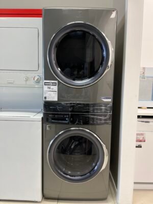 Open Box – 27" Laundry Set Electrolux ELTE760CAT