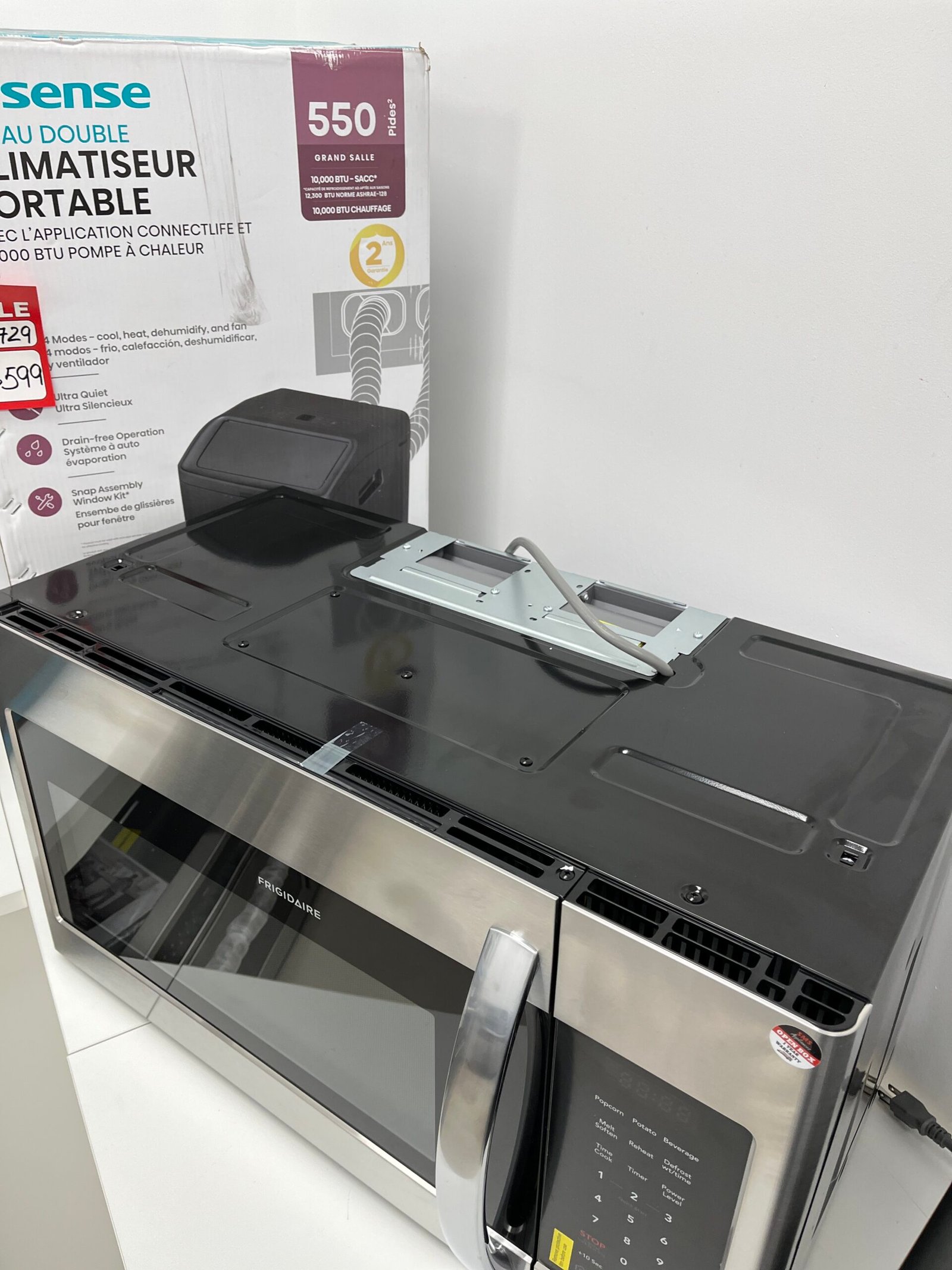 Open-Box-30-Microwave-Frigidaire-FMOS1846BSD-3