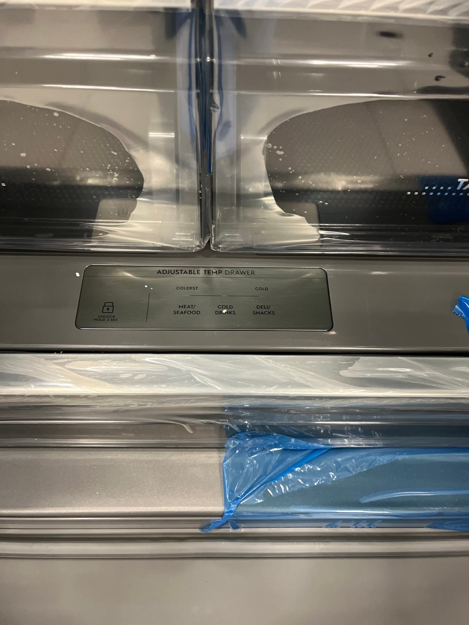 Open-Box-36-Fridge-Electrolux-ERFC2393AS-2