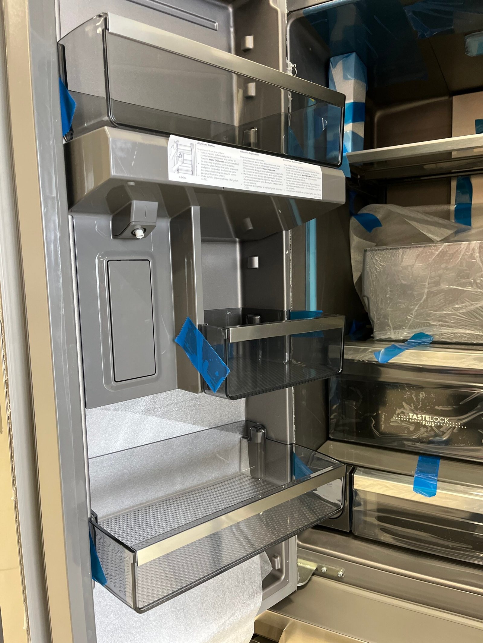 Open-Box-36-Fridge-Electrolux-ERFG2393AS-2