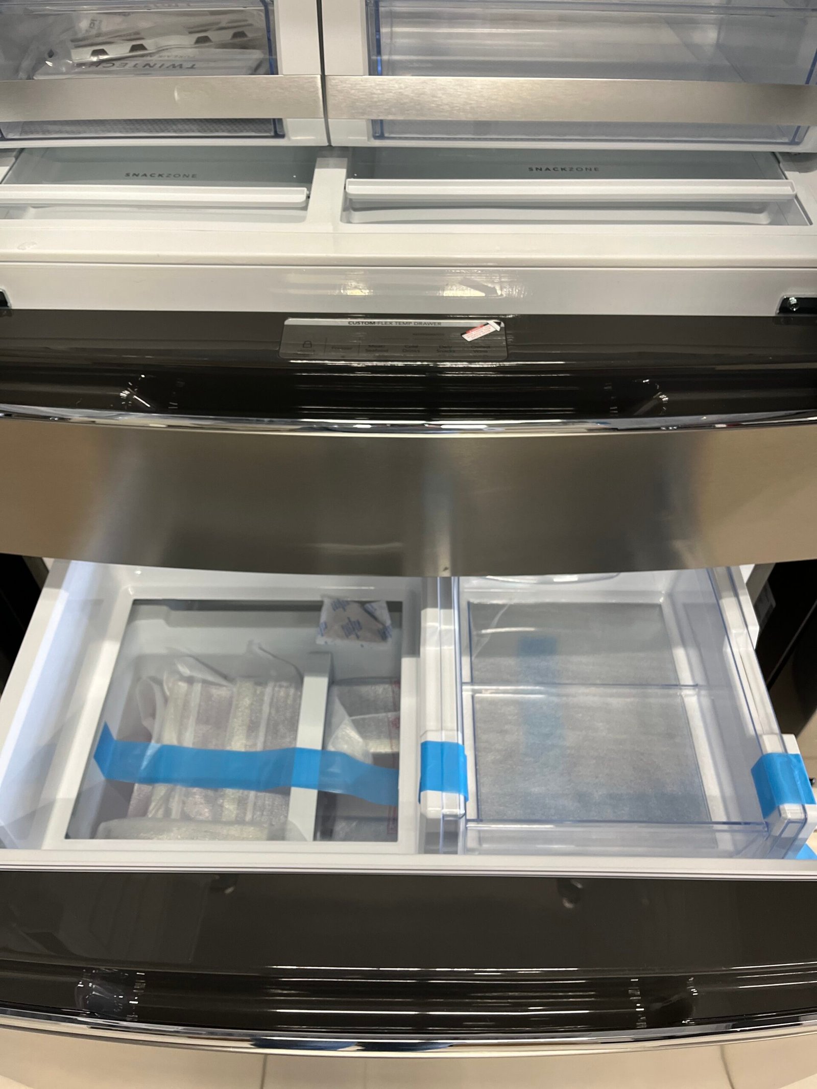 Open-Box-36-Fridge-Frigidaire-GRMG2272CF-4