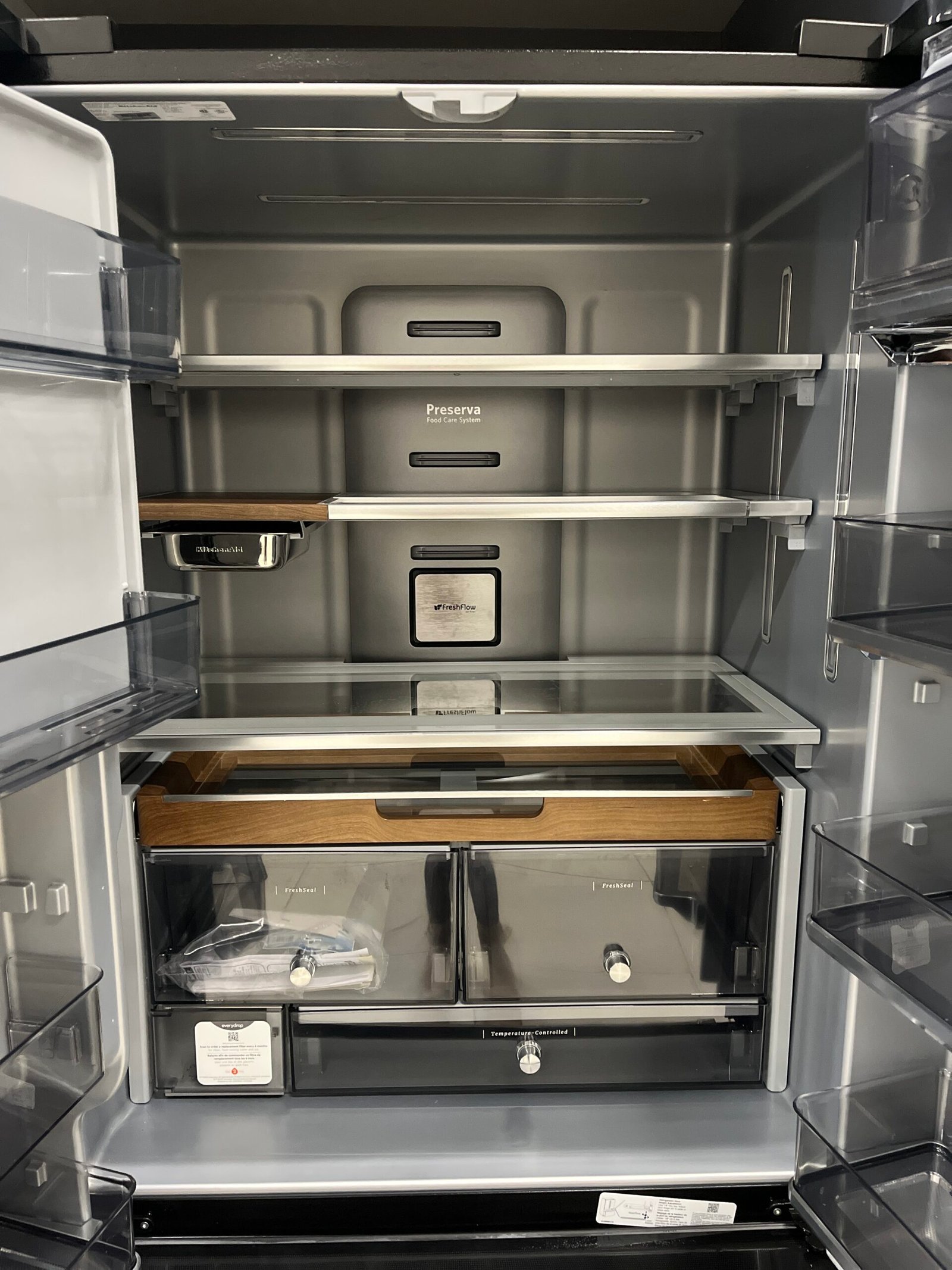 Open-Box-36-Fridge-KitchenAid-KRFC704FBS-1