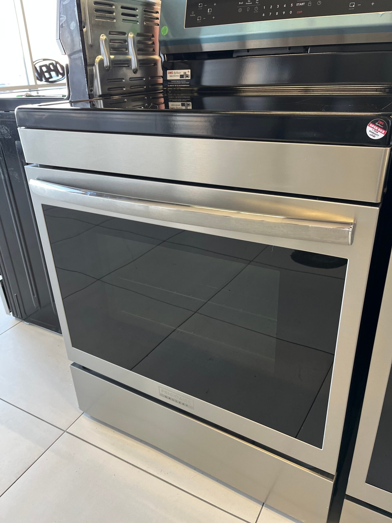 Open-Box-Stove-Frigidaire-5