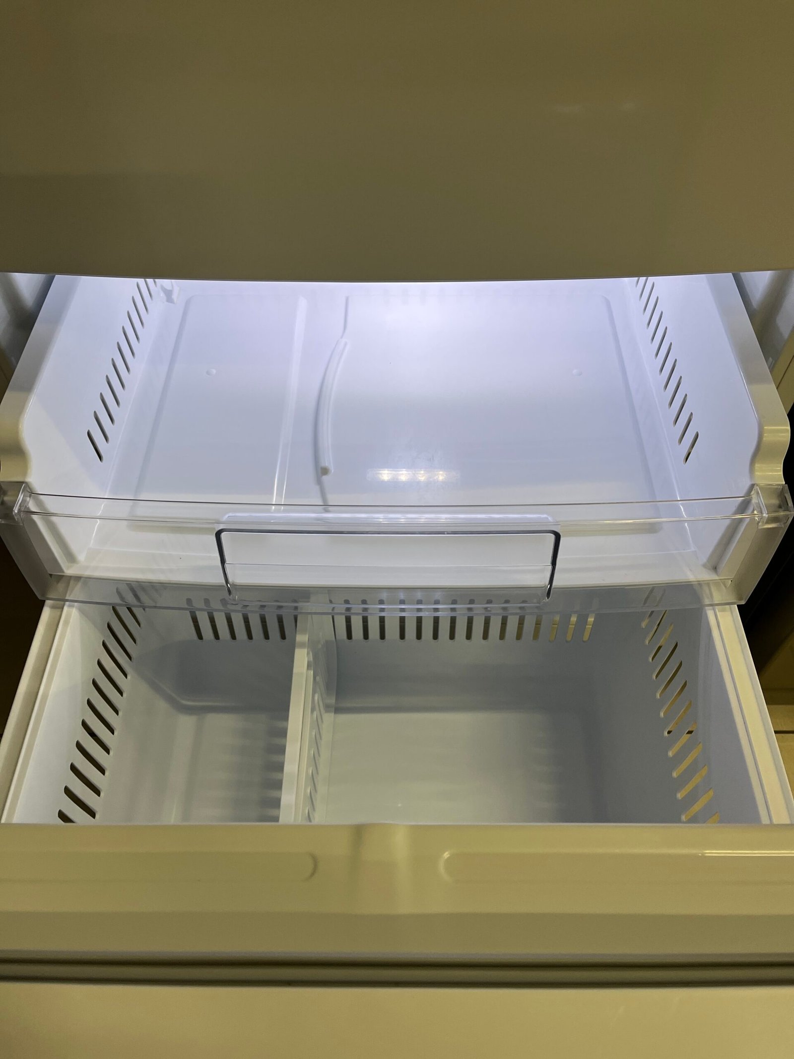 Refurbished-30-Fridge-LG-LDNS22220W-3