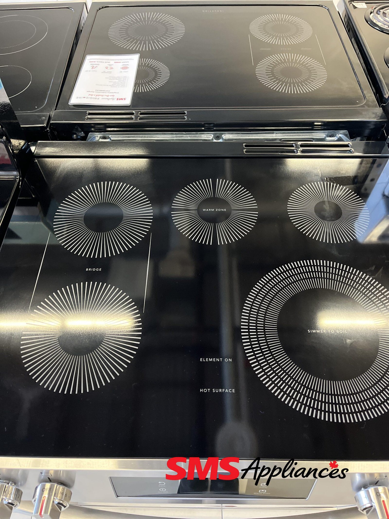 Open-Box-30-Stove-Frigidaire-GCRE306CBF-2