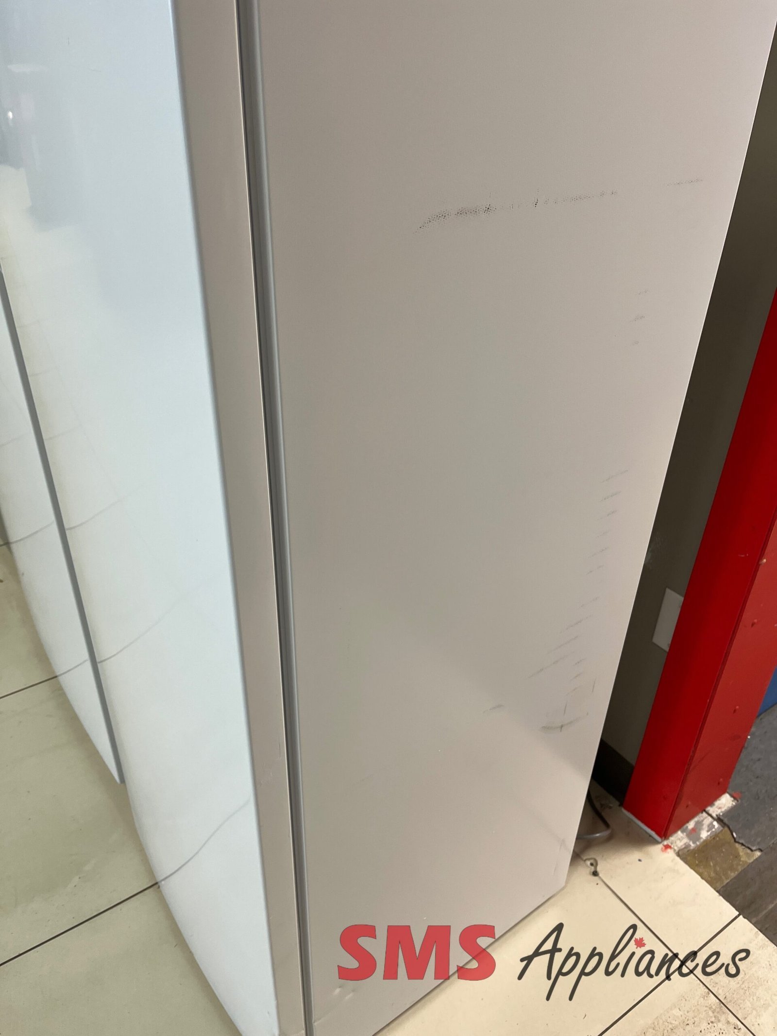 Open-Box-Freezers-FFUE0726AW-4-scaled-1.jpg Open Box Freezers FFUE0726AW Frigidaire - Image 4