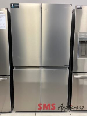 Open Box Fridges RQ22A4CSD Hisense - Image 1