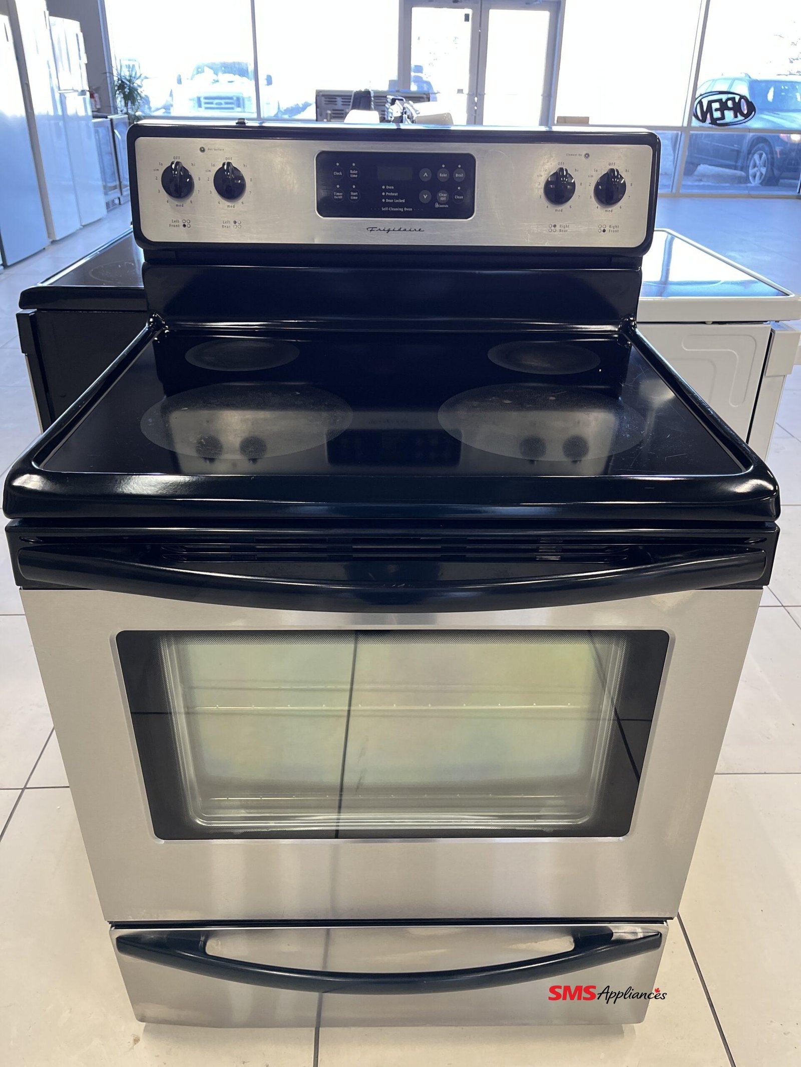 Refurbished-30-Stove-Frigidaire-CFEF366GCE