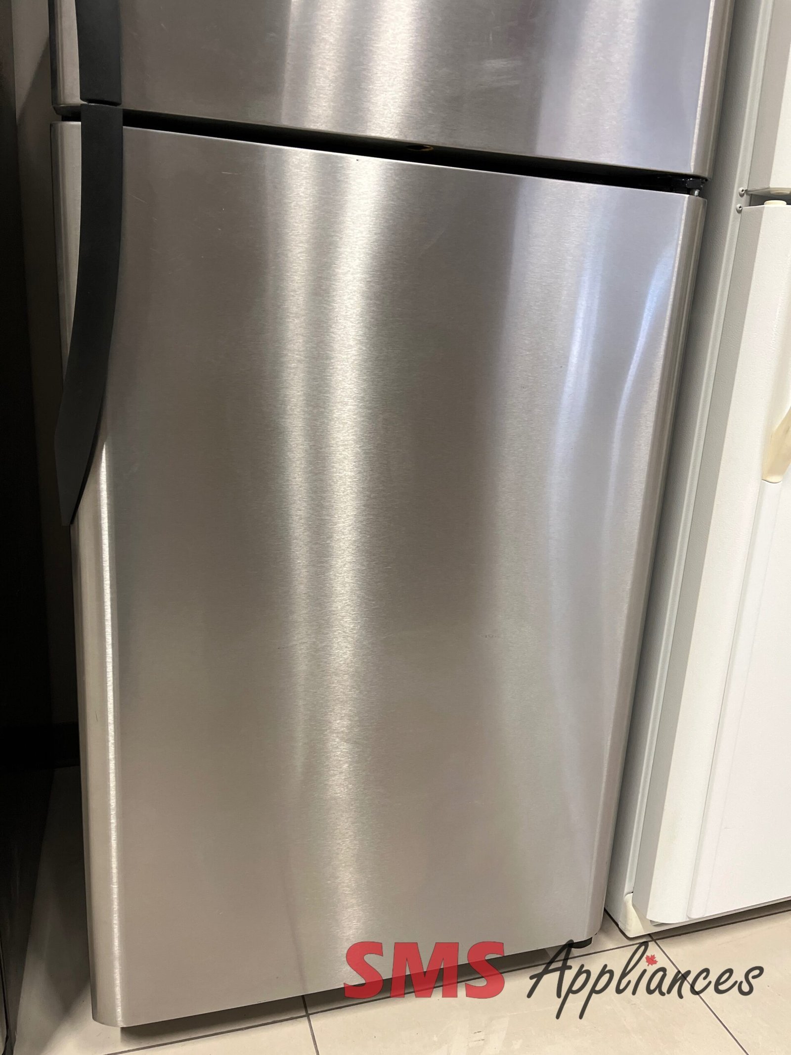 Refurbished-Fridges-GS18HTZDSBA-6-scaled-1.jpg Refurbished Fridges GS18HTZDSBA Frigidaire - Image 6