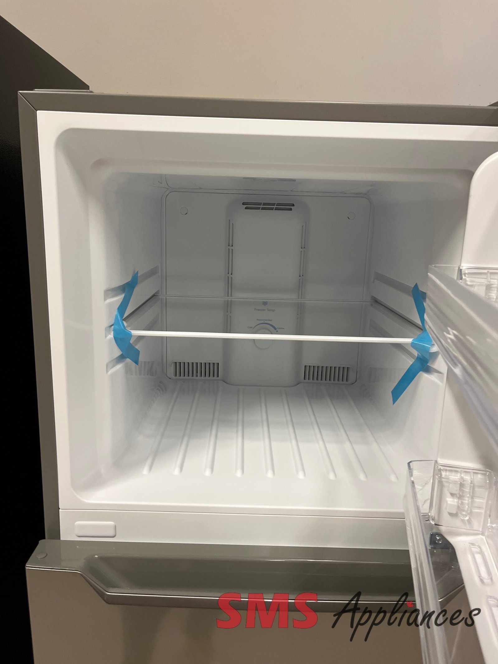Open-Box-Fridges-FFET1222UV-2-scaled-1.jpg Open Box Fridges FFET1222UV Frigidaire - Image 2