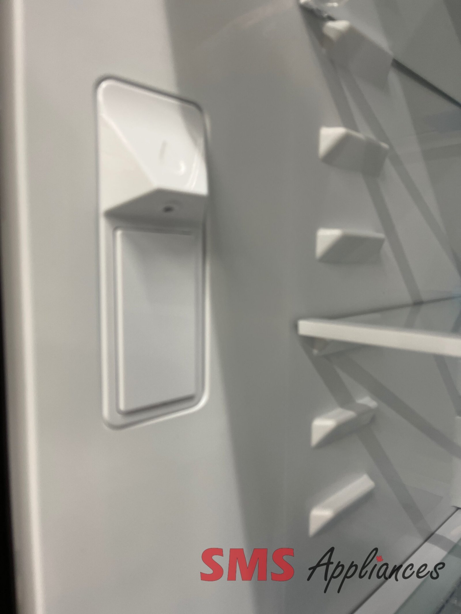 Open-Box-Fridges-FRFG2011AV-3-scaled-1.jpg Open Box Fridges FRFG2011AV Frigidaire - Image 3