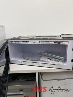 Open Box Microwaves GMOS1266AF Frigidaire - Image 2