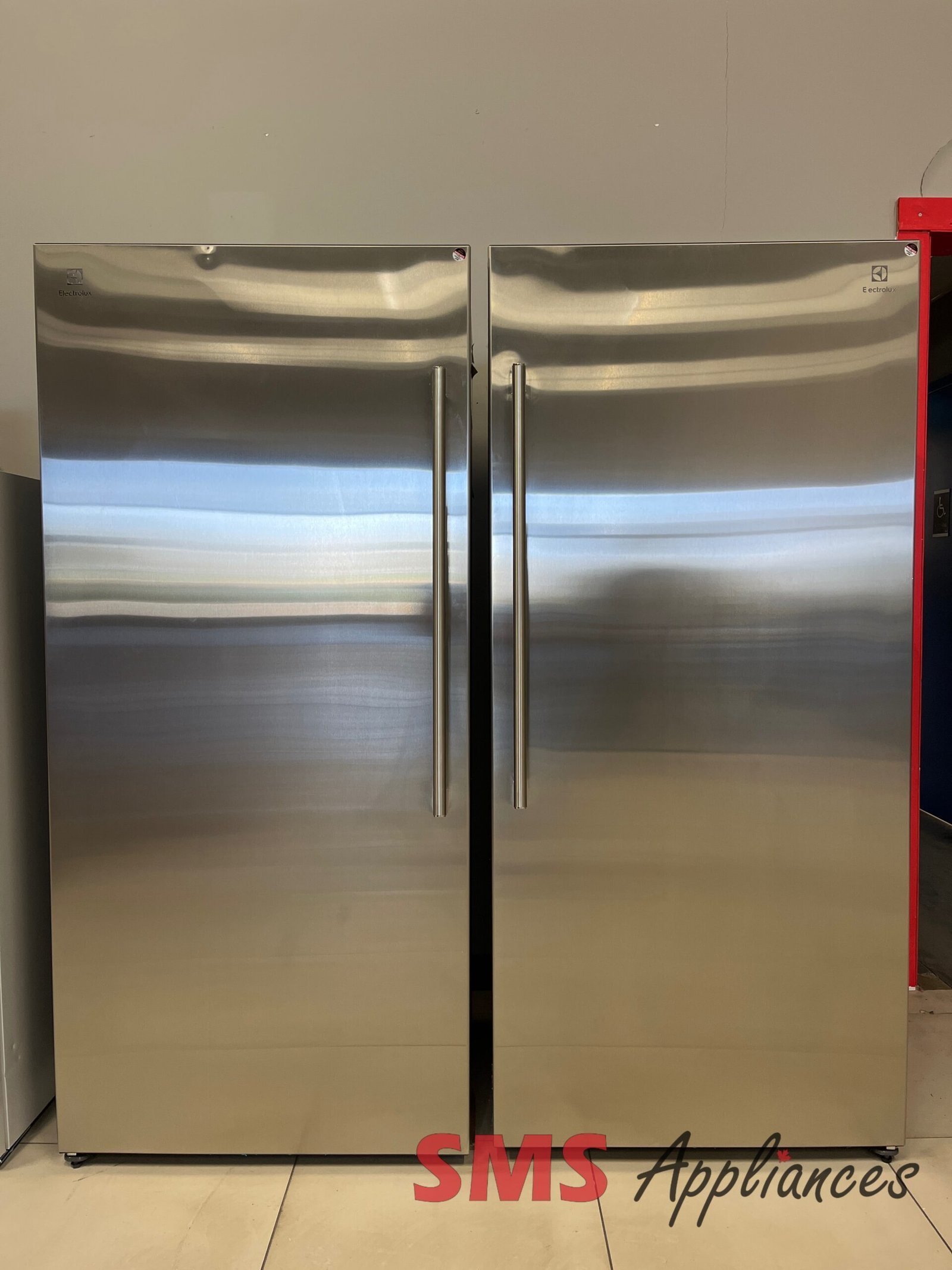 Open-Box-Fridges-EI33AF80WSBEI33AR80WSC-1-1-scaled-1.jpg Open Box Fridges EI33AF80WSB/EI33AR80WSC Electrolux - Image 1