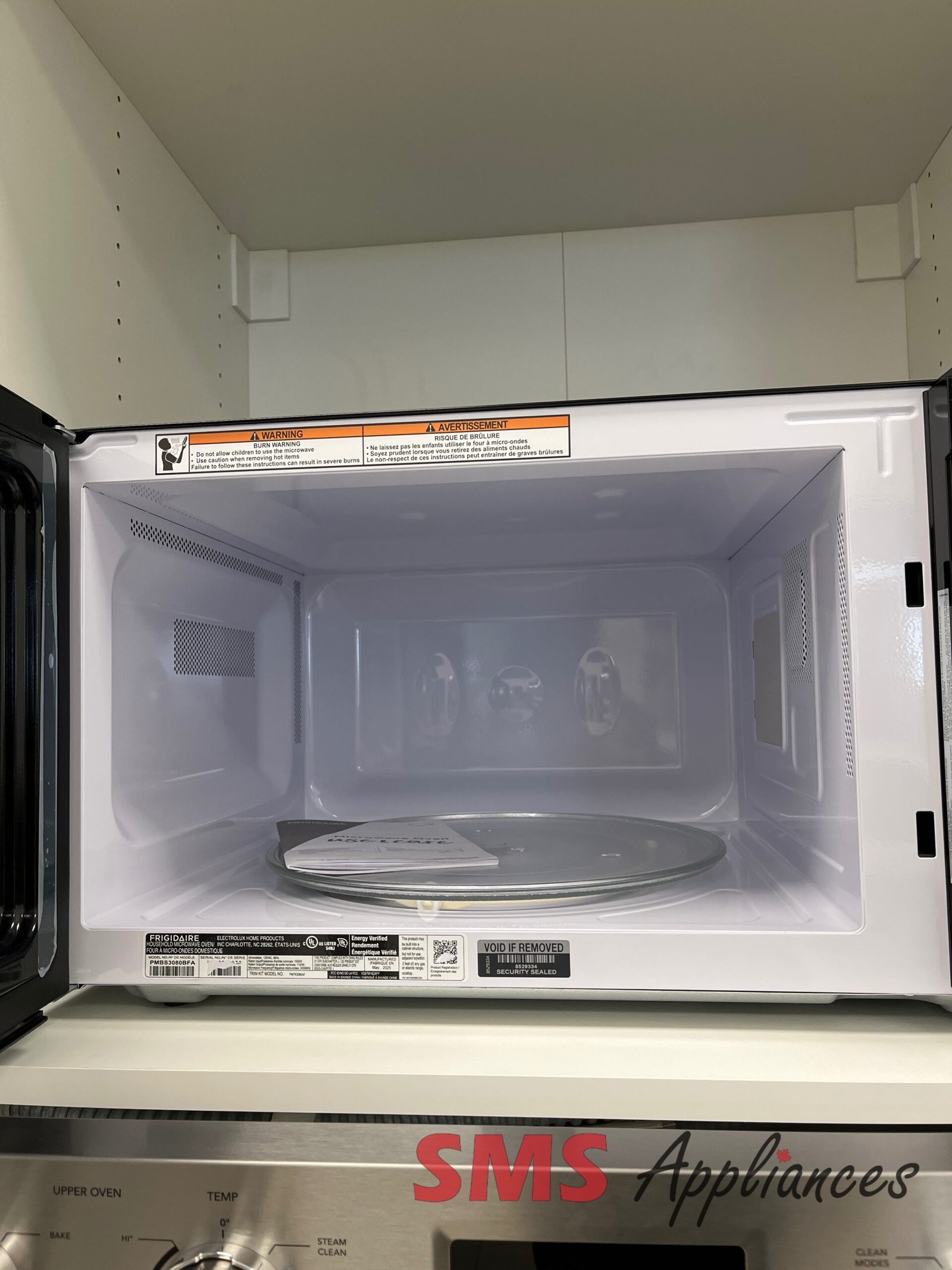 Open-Box-Microwaves-PMBS3080BFA-3-scaled-1.jpg Open Box Microwaves PMBS3080BFA Frigidaire - Image 3