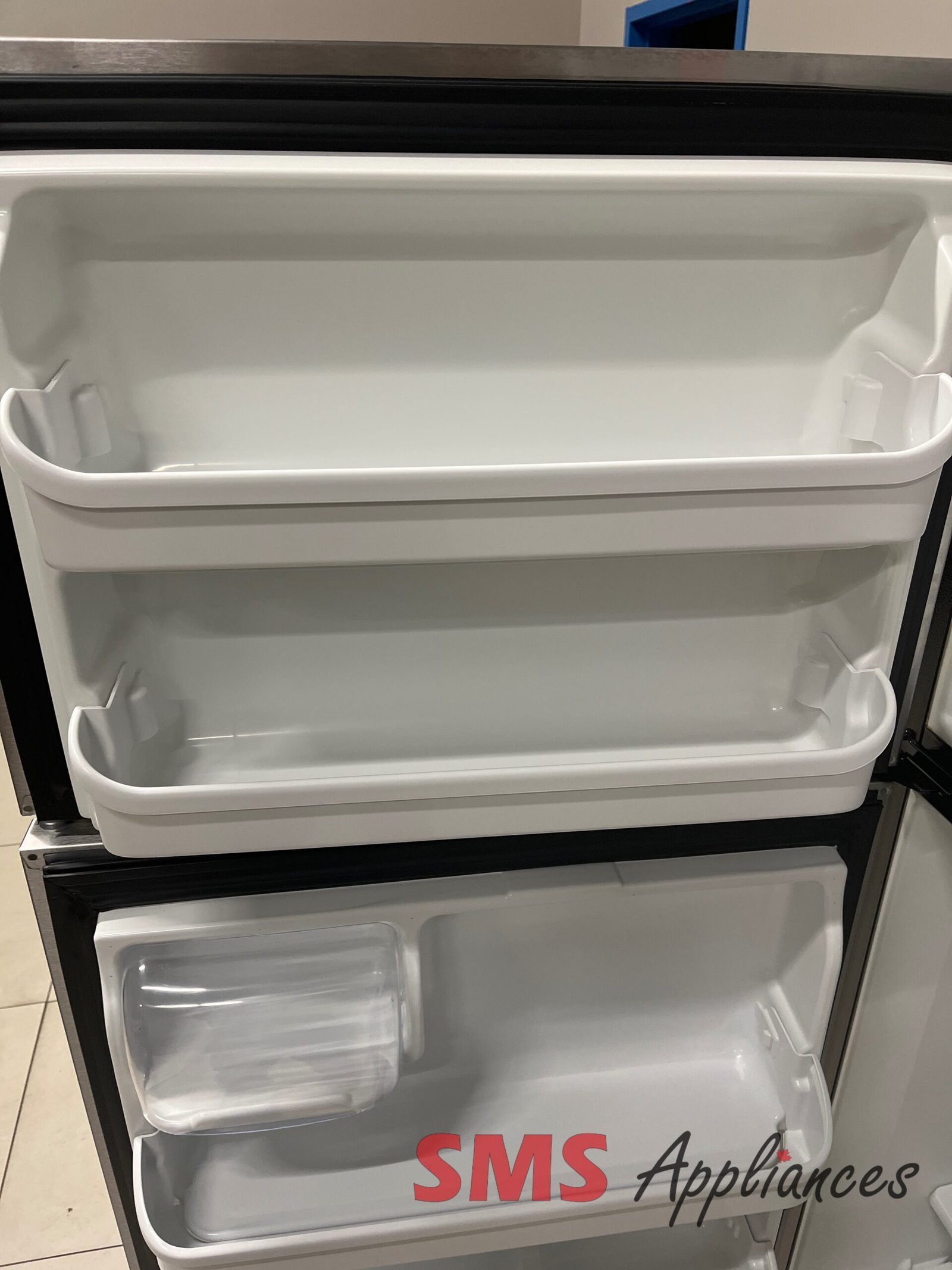 Refurbished-Fridges-FFHT2126-6-1-scaled-1.jpg Refurbished Fridges FFHT2126 Frigidaire - Image 6