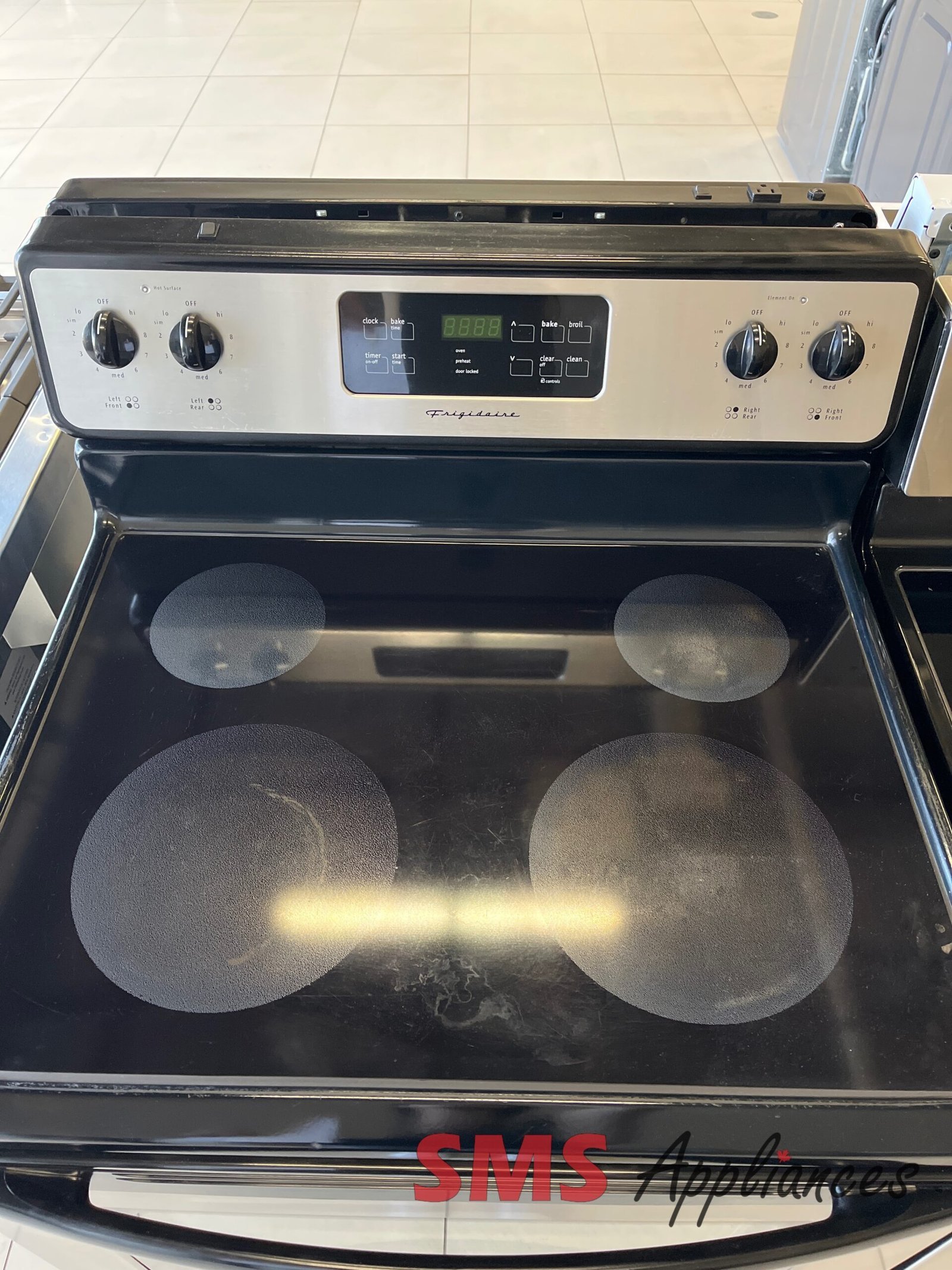 Refurbished-Stoves-Ranges-CFEF366GCE-2-3-scaled-1.jpg Refurbished Stoves / Ranges CFEF366GCE Frigidaire - Image 2