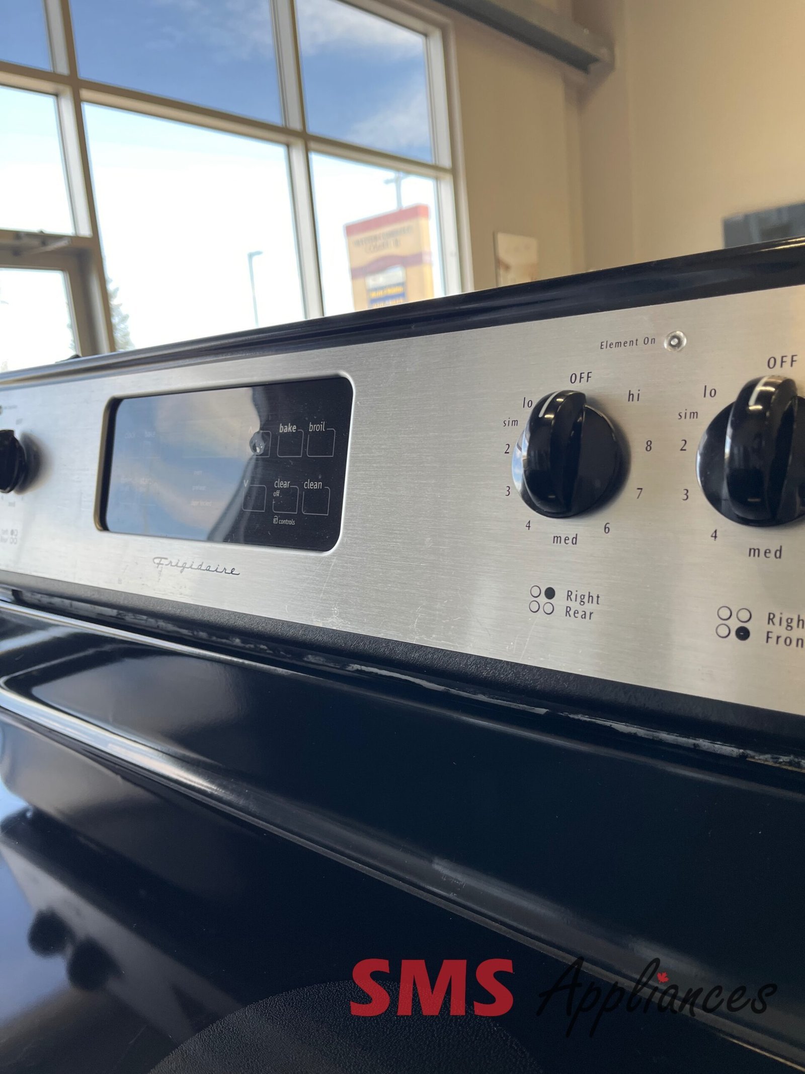 Refurbished-Stoves-Ranges-CFEF366GCE-4-3-scaled-1.jpg Refurbished Stoves / Ranges CFEF366GCE Frigidaire - Image 4
