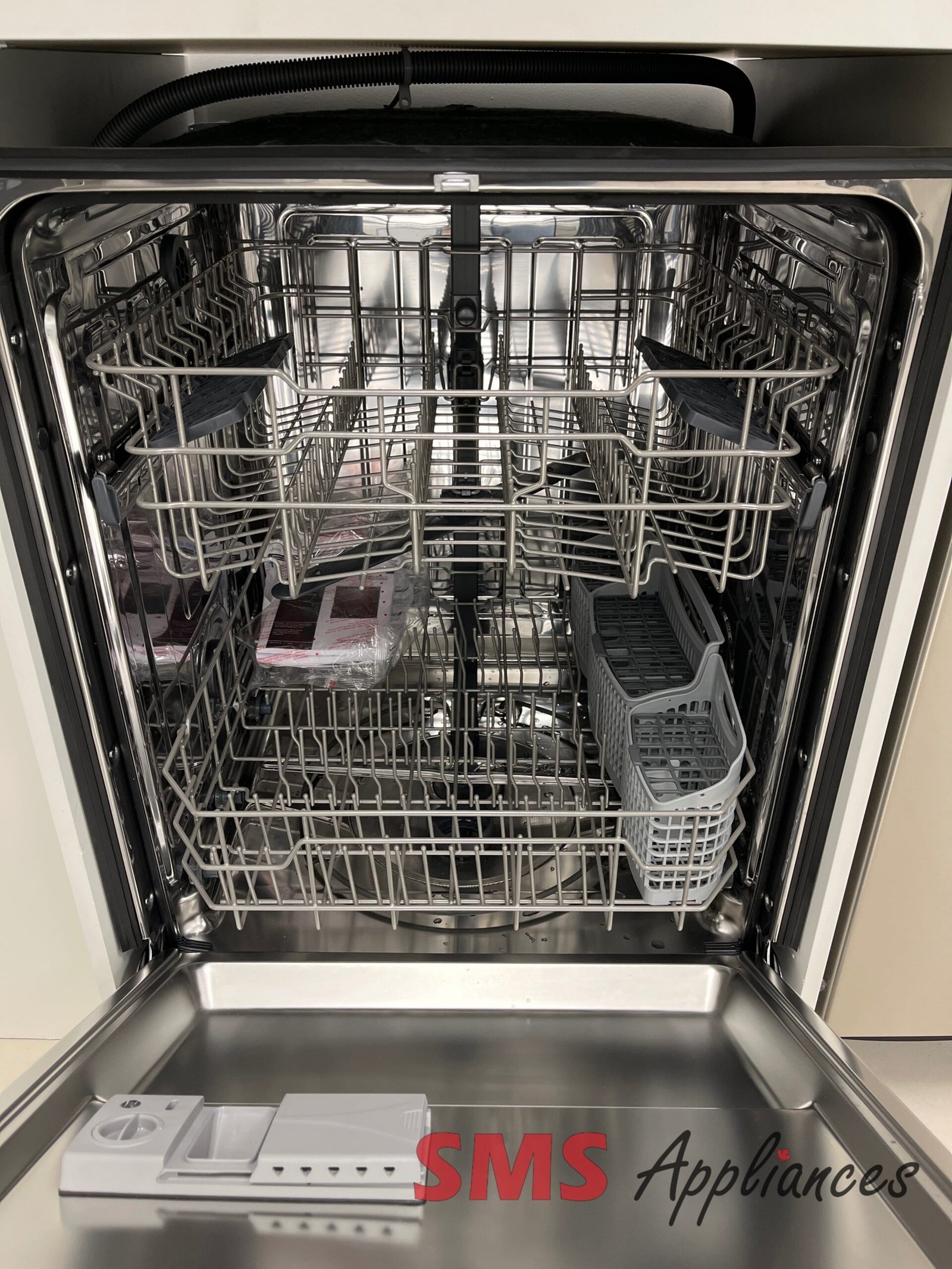 Open-Box-Dishwashers-MDF24P1AST-2-2-scaled-1.jpg Open Box Dishwashers MDF24P1AST Midea - Image 2