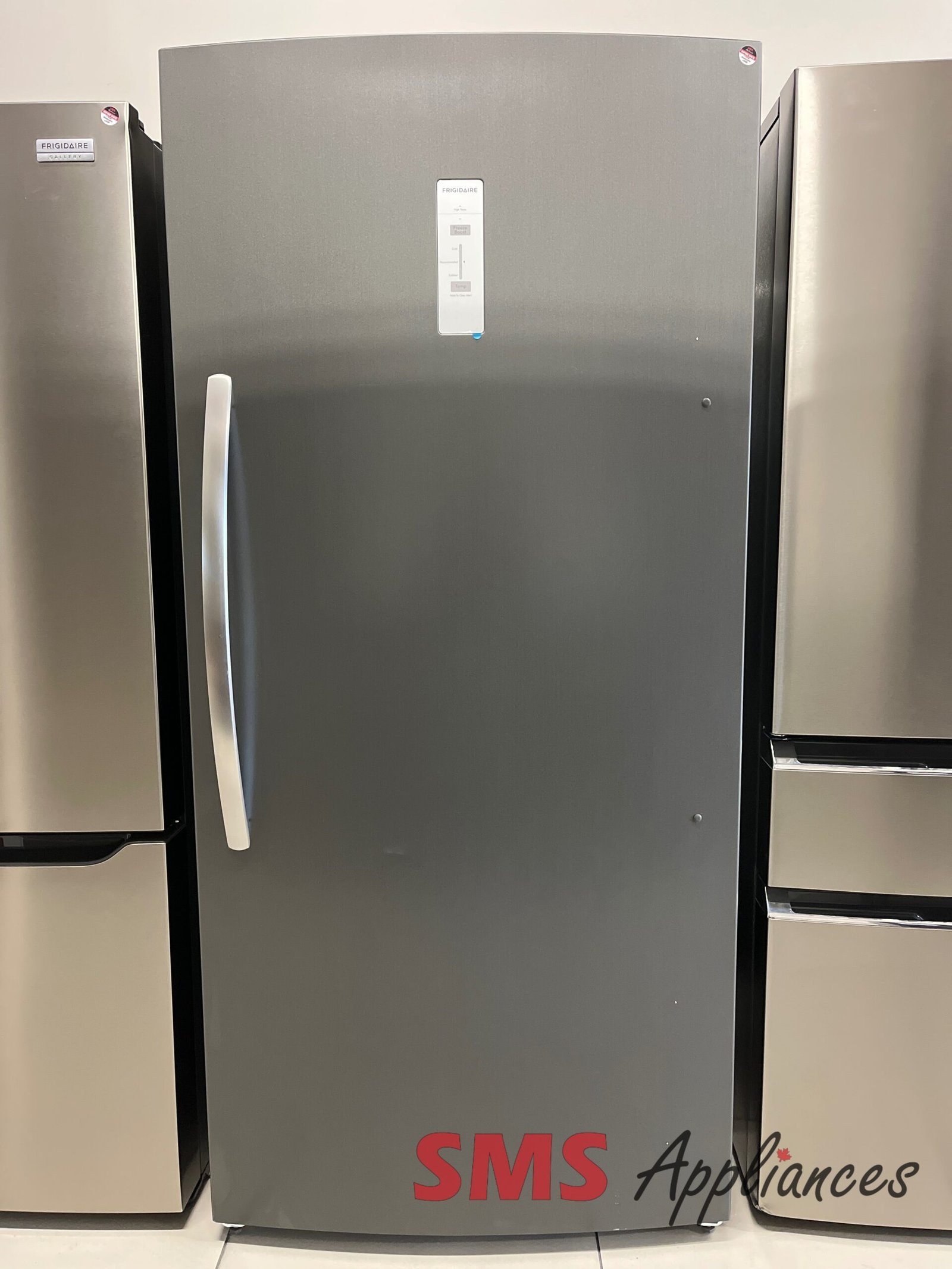 Open-Box-Freezers-FFUE2024ANG-1-scaled-1.jpg Open Box Freezers FFUE2024ANG Frigidaire - Image 1