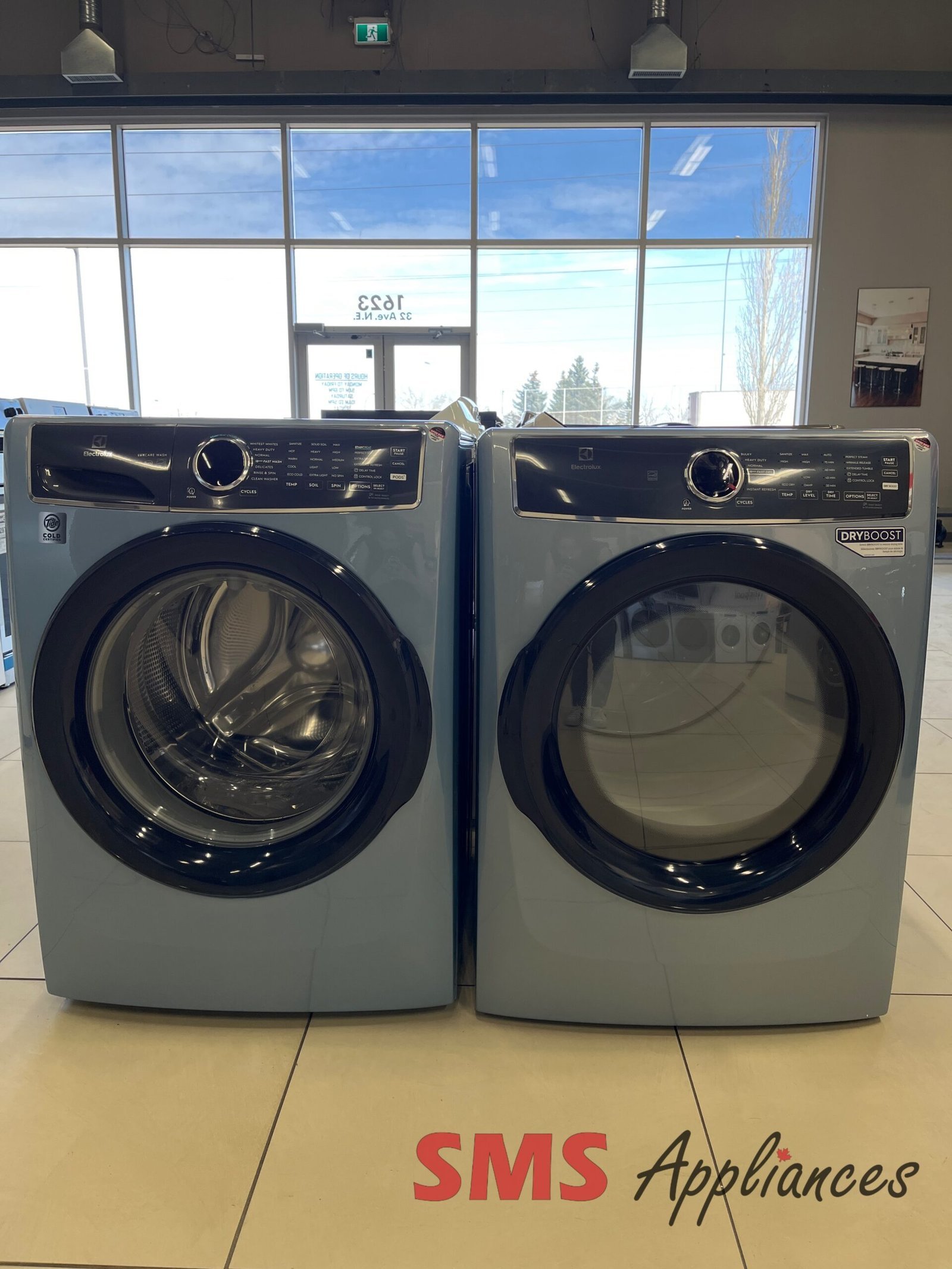 Open-Box-Laundry-Sets-ELFW7437AGELFE743CAG-1-scaled-1.jpg Open Box Laundry Sets ELFW7437AG/ELFE743CAG Electrolux - Image 1