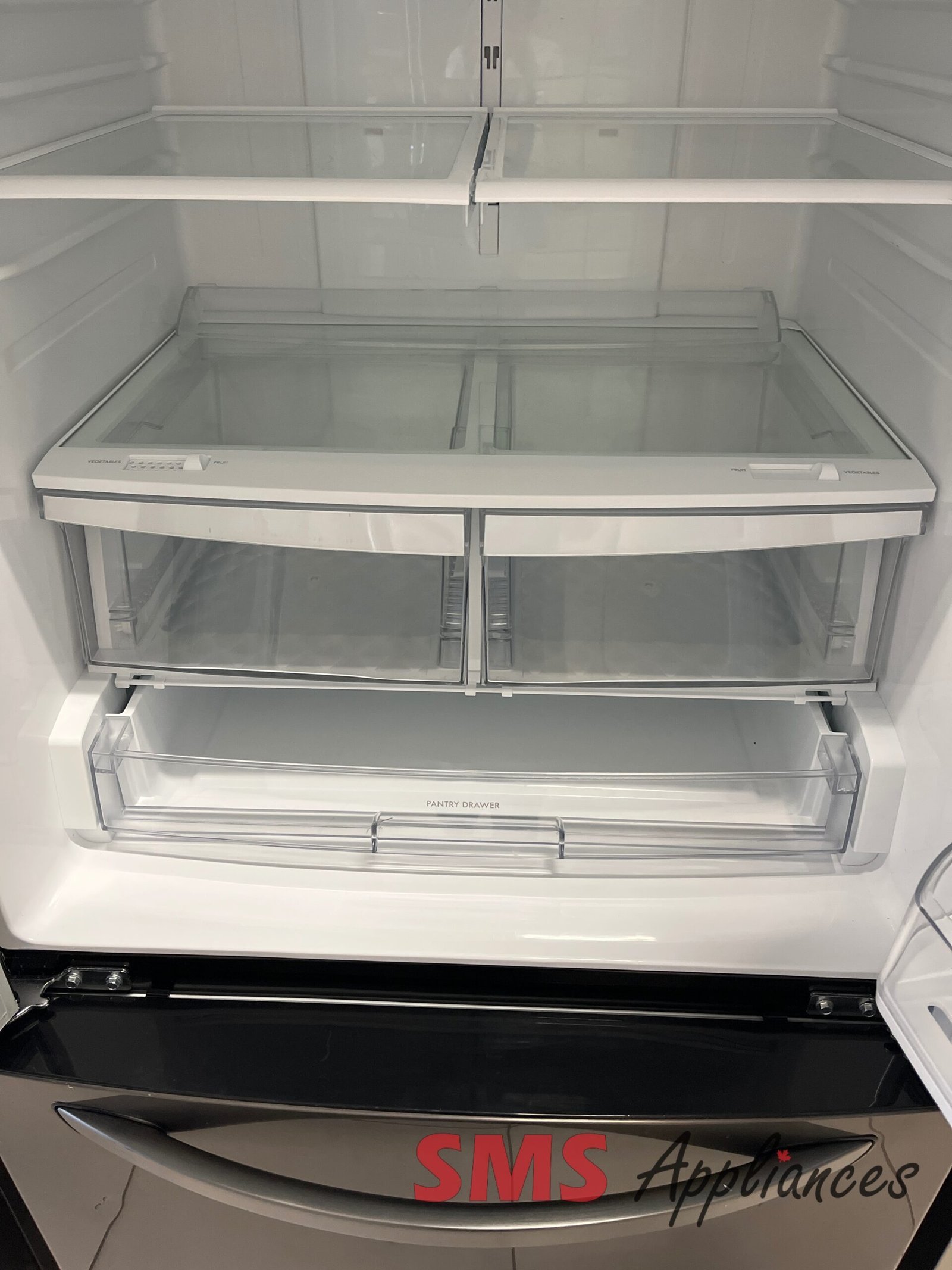 Refurbished-Fridges-LFC24786SD-3-2-scaled-1.jpg Refurbished Fridges LFC24786SD LG - Image 3