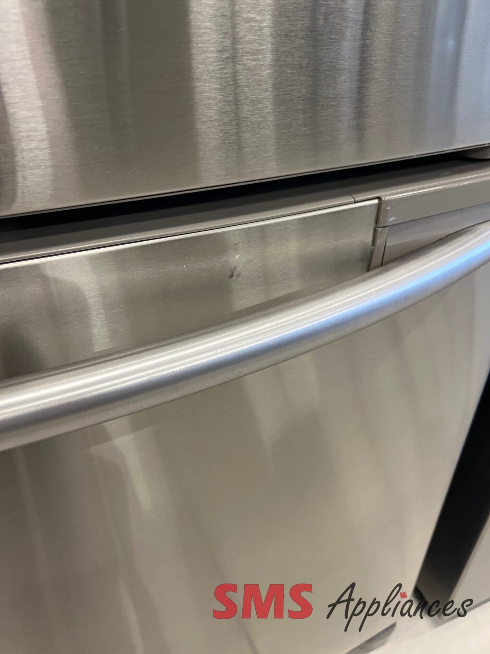 Refurbished-Fridges-RF197ACRS-3-4-scaled-1.jpg Refurbished Fridges RF197ACRS Samsung - Image 3