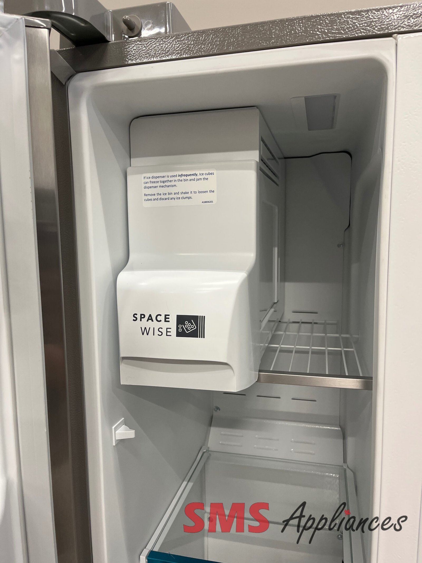 New-Fridges-PRSC2222AF-3-2-scaled-1.jpg New Fridges PRSC2222AF Frigidaire - Image 3