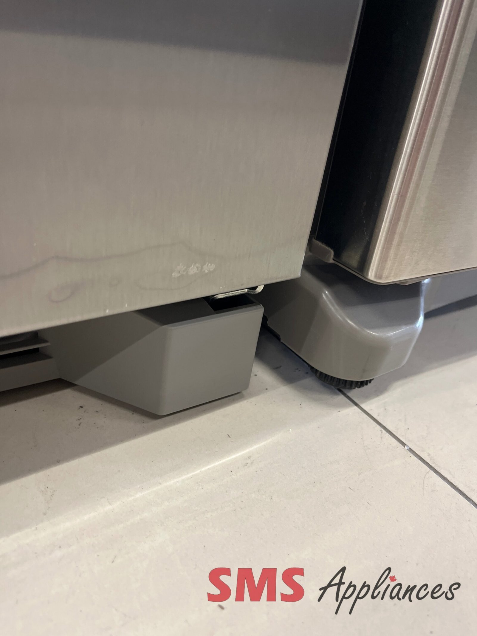 New-Fridges-PRSC2222AF-6-2-scaled-1.jpg New Fridges PRSC2222AF Frigidaire - Image 6