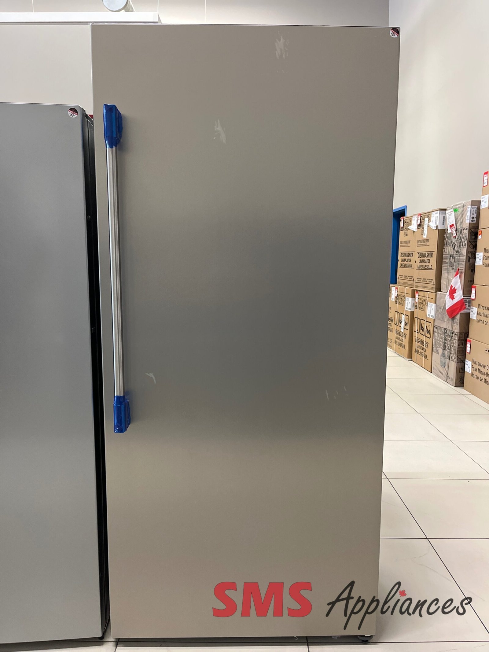 Open-Box-Fridges-FPRU19F8WFD-1-scaled-1.jpg Open Box Fridges FPRU19F8WFD Frigidaire - Image 1