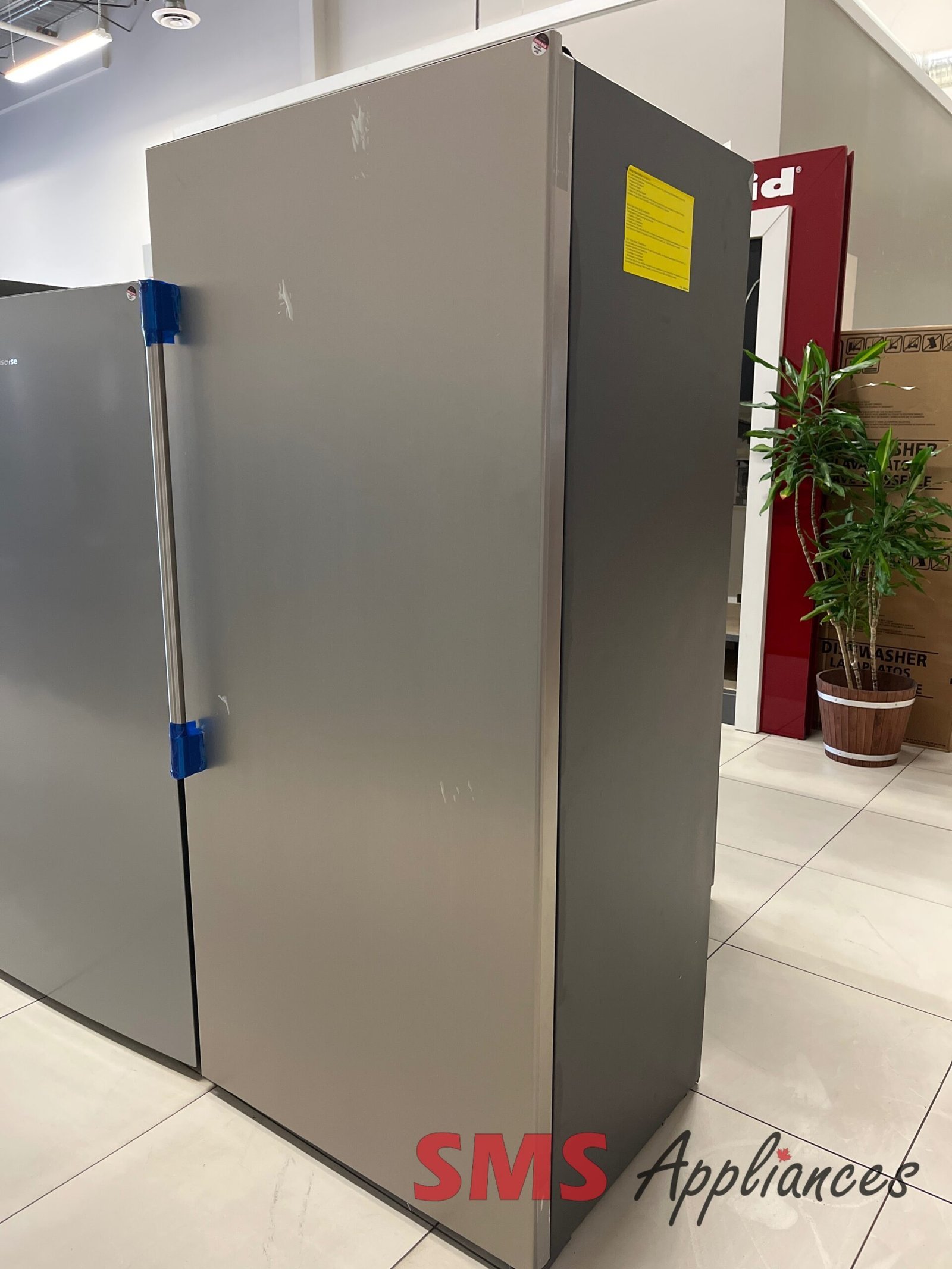 Open-Box-Fridges-FPRU19F8WFD-4-scaled-1.jpg Open Box Fridges FPRU19F8WFD Frigidaire - Image 4