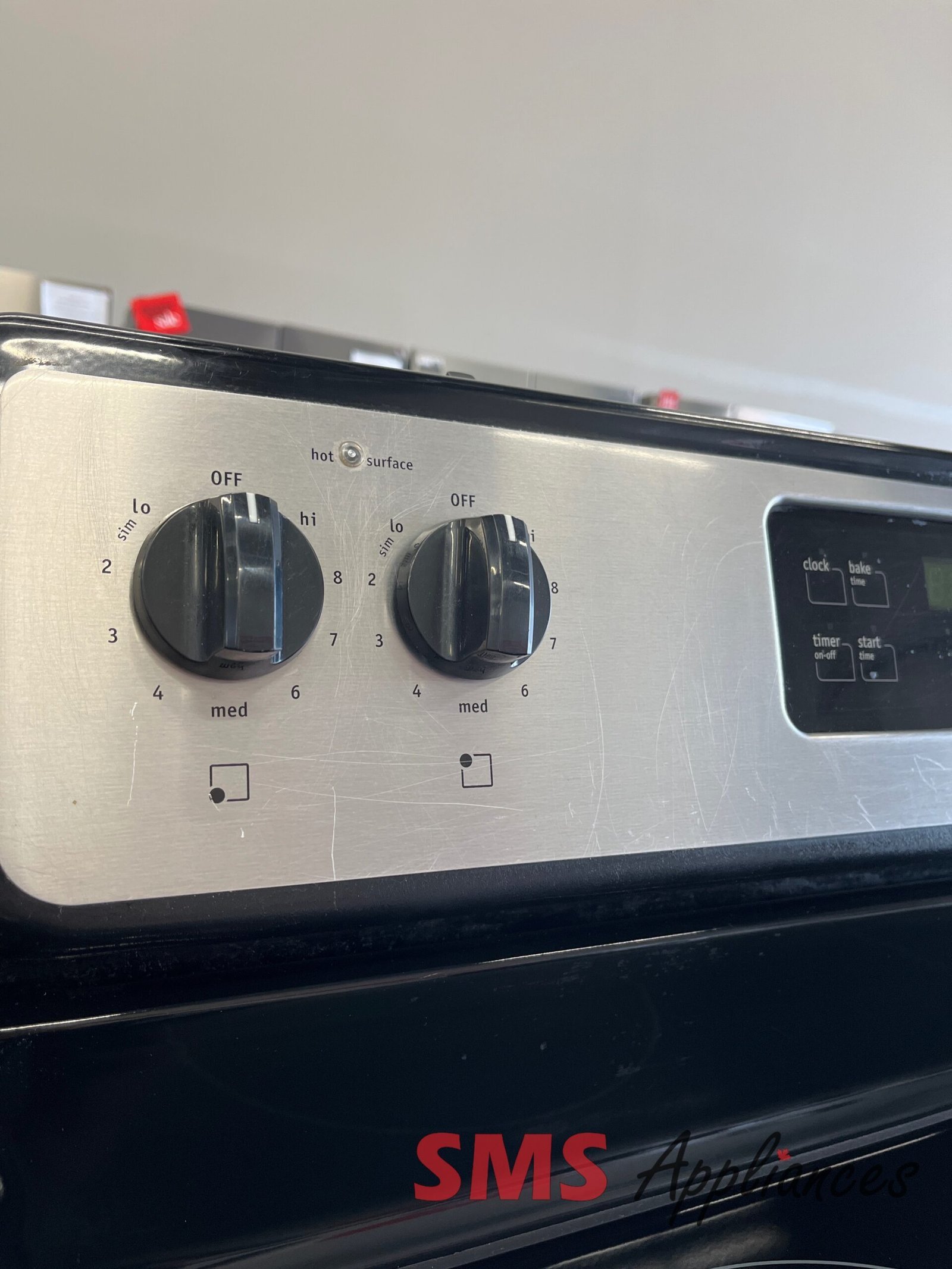 Refurbished-Stoves-Ranges-CFEF3014LSA-4-5-scaled-1.jpg Refurbished Stoves / Ranges CFEF3014LSA Frigidaire - Image 4