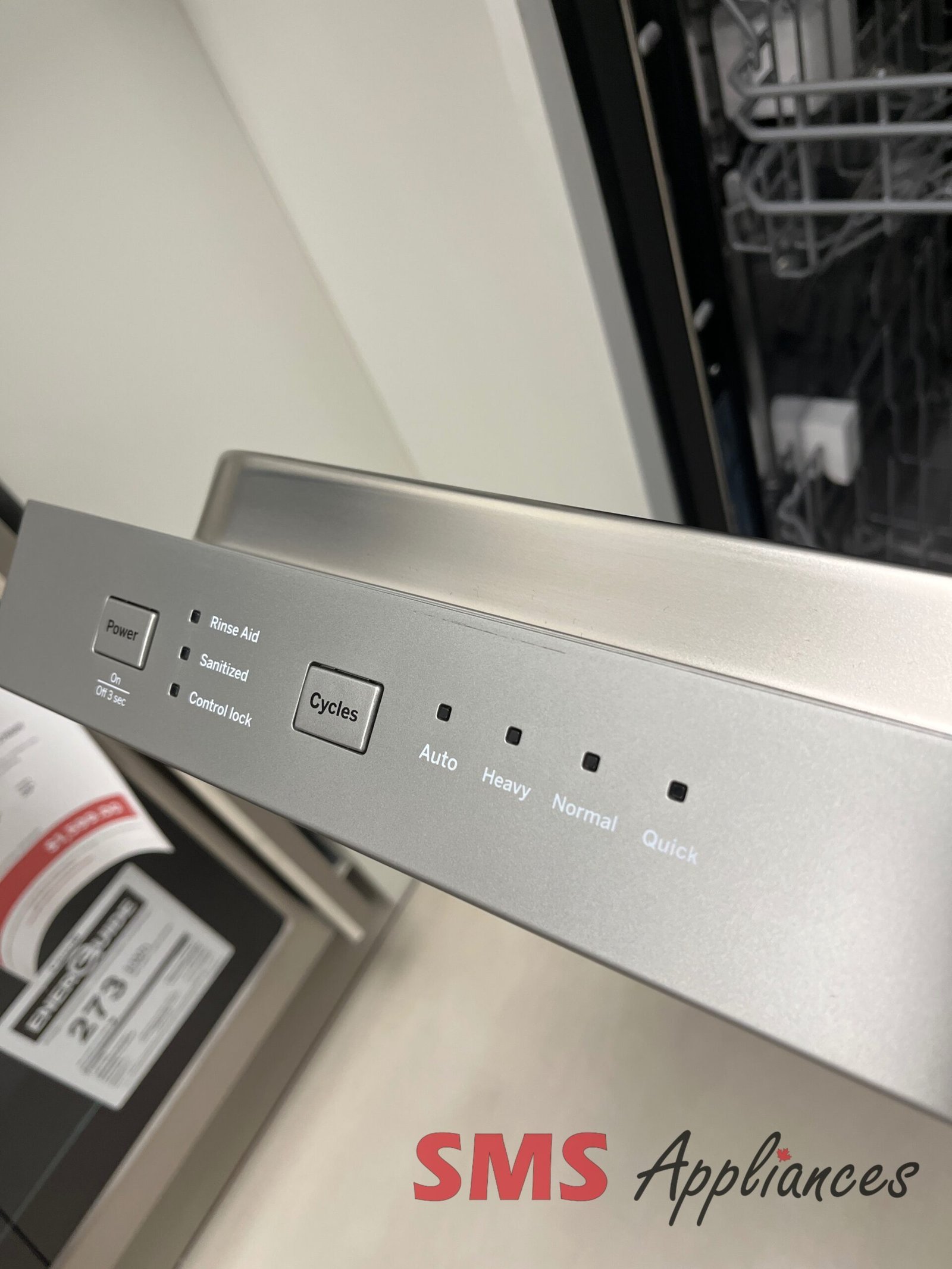 New-Dishwashers-UDT610HSZ-3-scaled-1.jpg New Dishwashers UDT610HSZ GE - Image 3