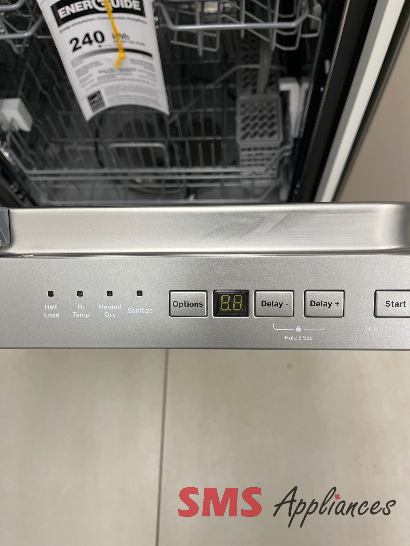 New-Dishwashers-UDT610HSZ-4-scaled-1.jpg New Dishwashers UDT610HSZ GE - Image 4
