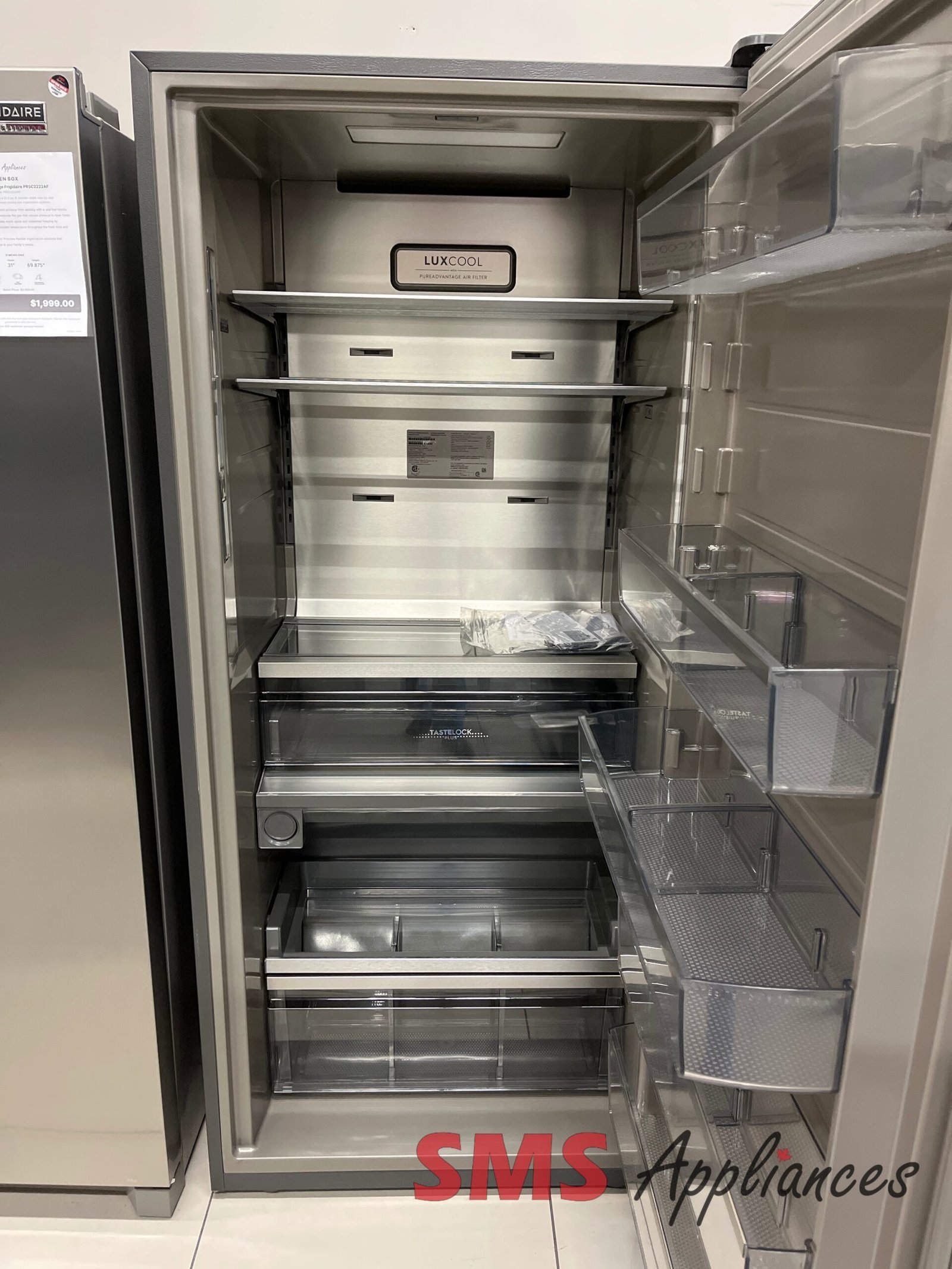 Open-Box-Fridges-EI33AR80WSC-2-scaled-1.jpg Open Box Fridges EI33AR80WSC Electrolux - Image 2