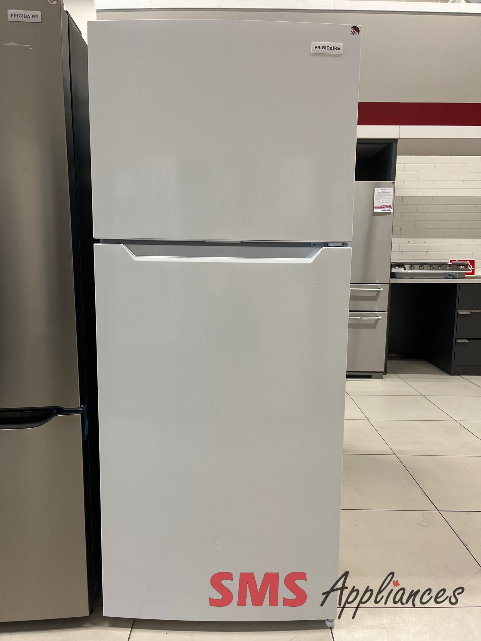 Open-Box-Fridges-FFHT1822UW-2-2-scaled-1.jpg Open Box Fridges FFHT1822UW Frigidaire - Image 2