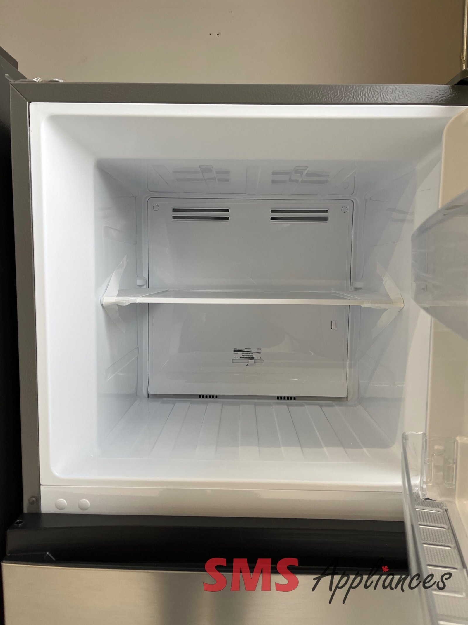Open-Box-Fridges-RT12A2CSE-3-scaled-1.jpg Open Box Fridges RT12A2CSE Hisense - Image 3