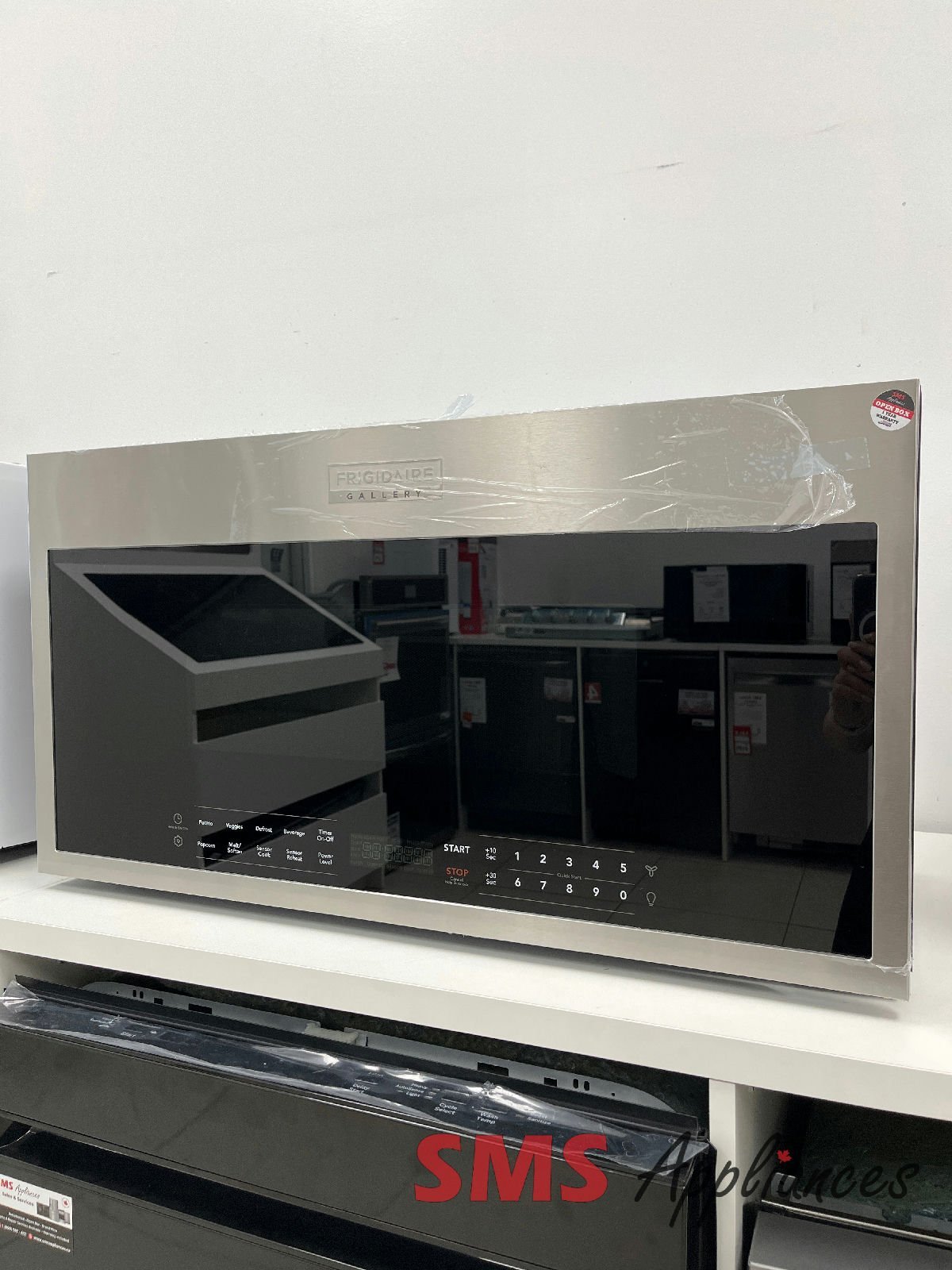Open-Box-Microwaves-GMOS1964AF-2-1.jpg Open Box Microwaves GMOS1964AF Frigidaire - Image 2