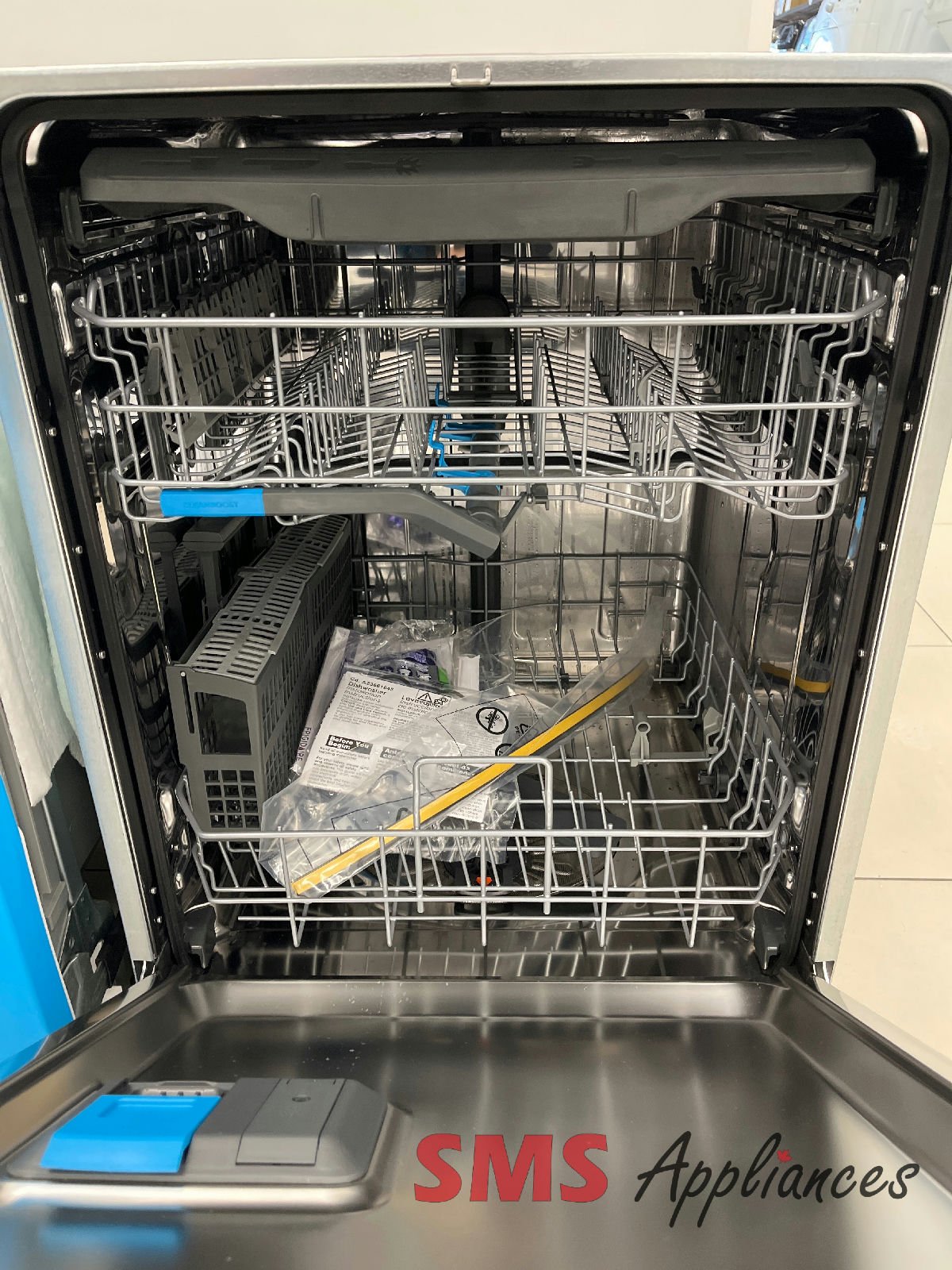 Open-Box-Dishwashers-GDSP4715AF-3 Open Box Dishwashers GDSP4715AF Frigidaire - Image 3