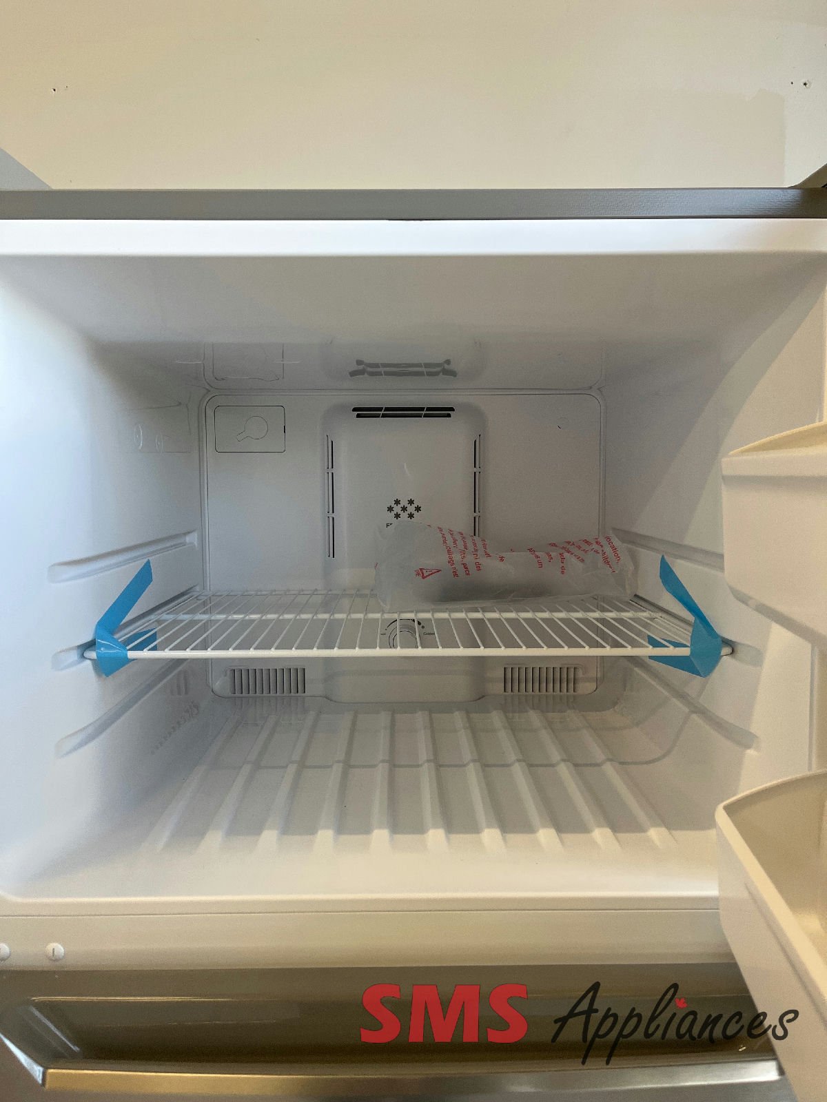 Open-Box-Fridges-FFHT1822UV-3 Open Box Fridges FFHT1822UV Frigidaire - Image 3