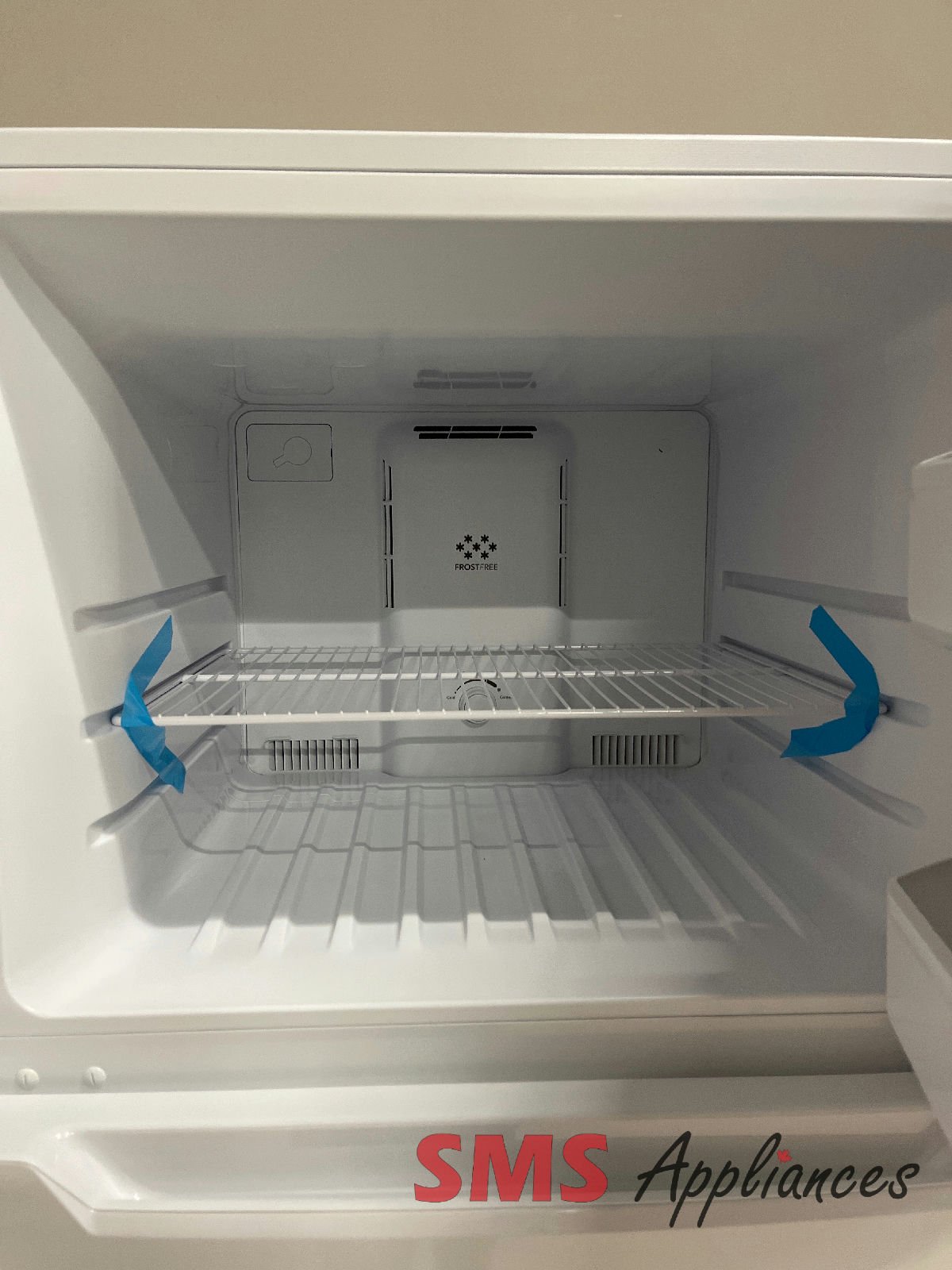 Open-Box-Fridges-FFHT1822UW-3-1 Open Box Fridges FFHT1822UW Frigidaire - Image 3