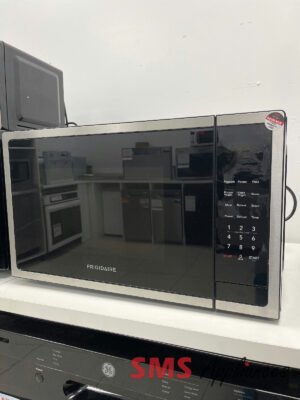 Open Box Microwaves EMW1510 Frigidaire - Image 2